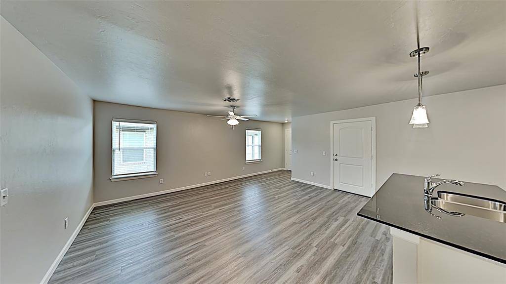 Oklahoma City, OK 73114,11225 Burnham AVE