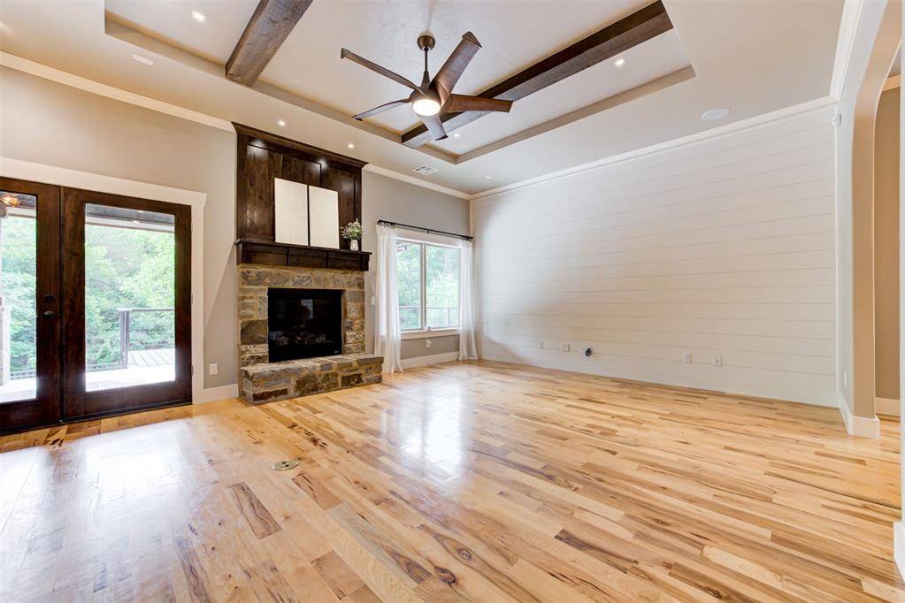 Edmond, OK 73034,7600 Walk In The Park DR