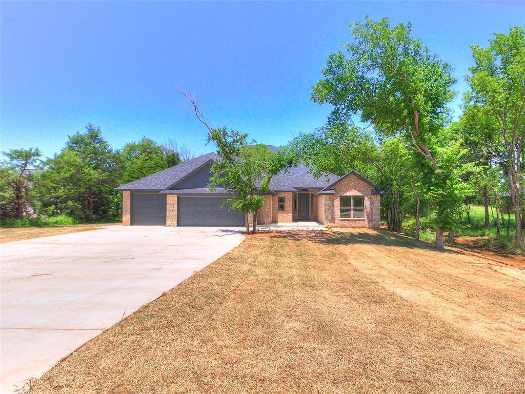 Edmond, OK 73025,9070 Oak Tree CIR