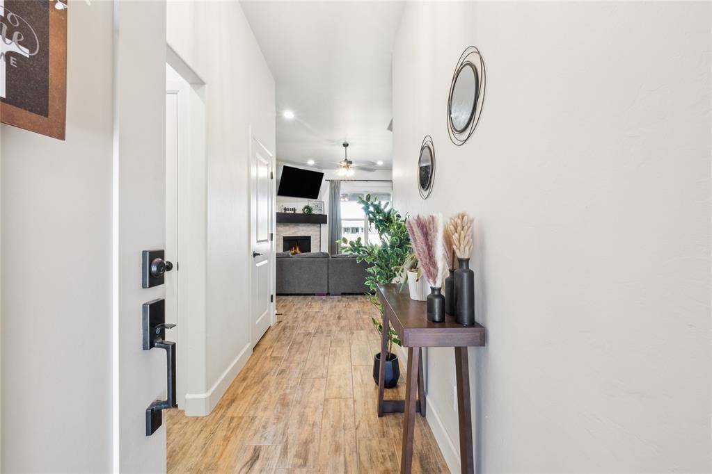 Mustang, OK 73064,10413 SW 51st ST