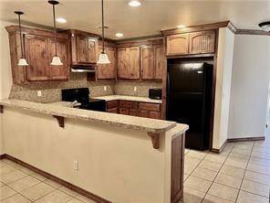 Weatherford, OK 73096,1416 N Lark