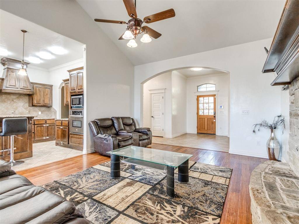Norman, OK 73071,307 Summit BND