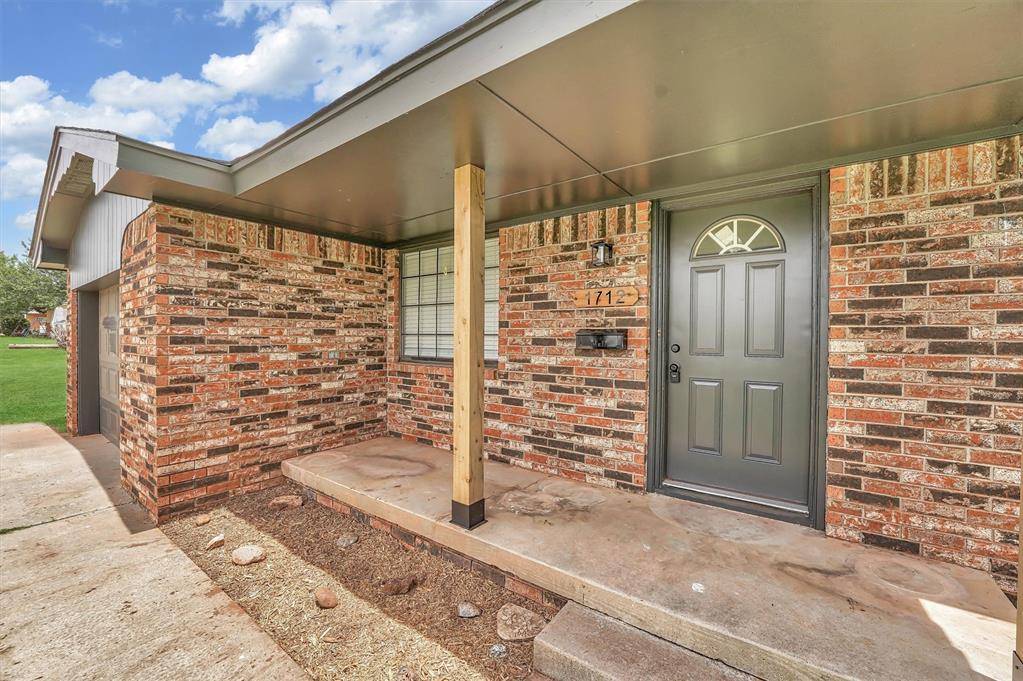 Sayre, OK 73662,1712 N 4th ST