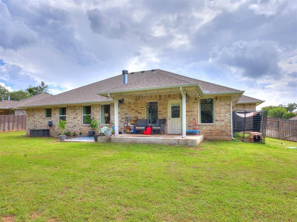 Guthrie, OK 73044,9542 Pastoral DR