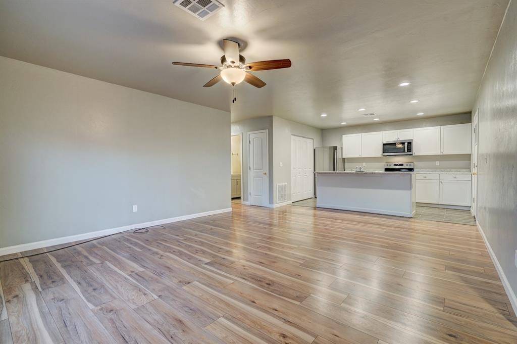 Stillwater, OK 74074,401 S Debra CT