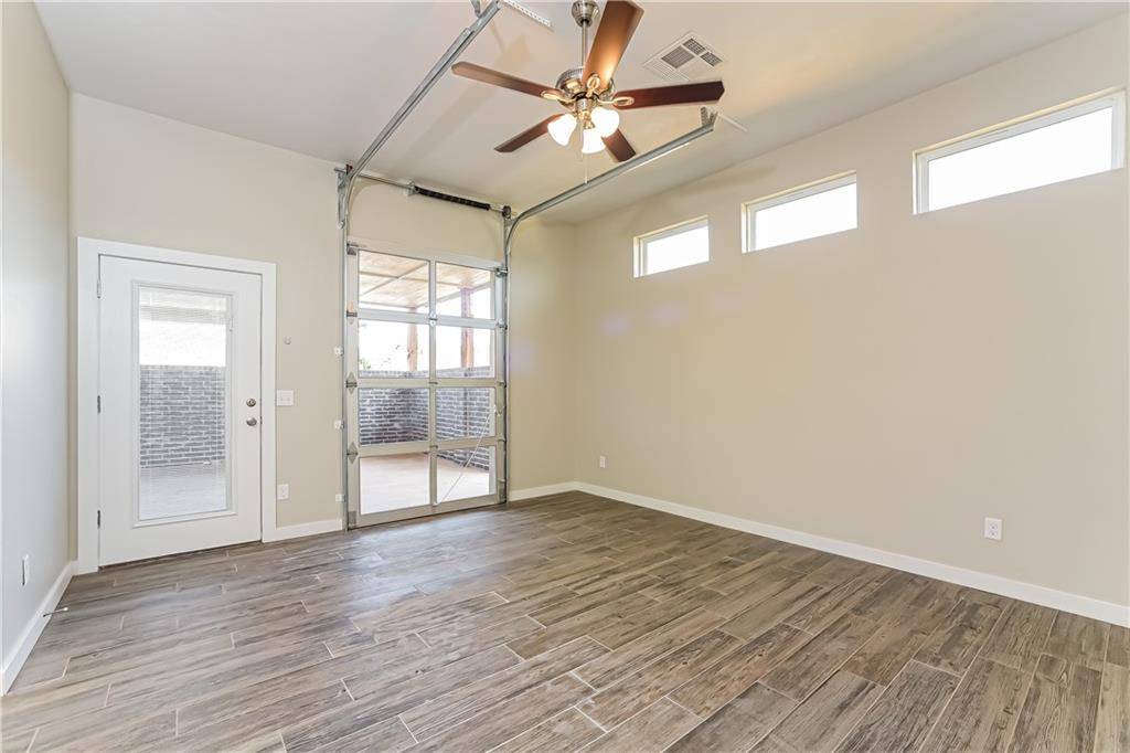 Oklahoma City, OK 73131,11341 Paradise Out LN