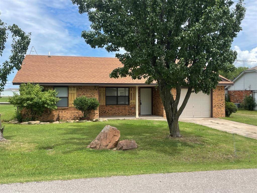Wayne, OK 73095,506 S Scott ST