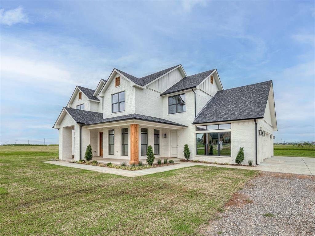 Piedmont, OK 73078,7431 NE Hawk DR