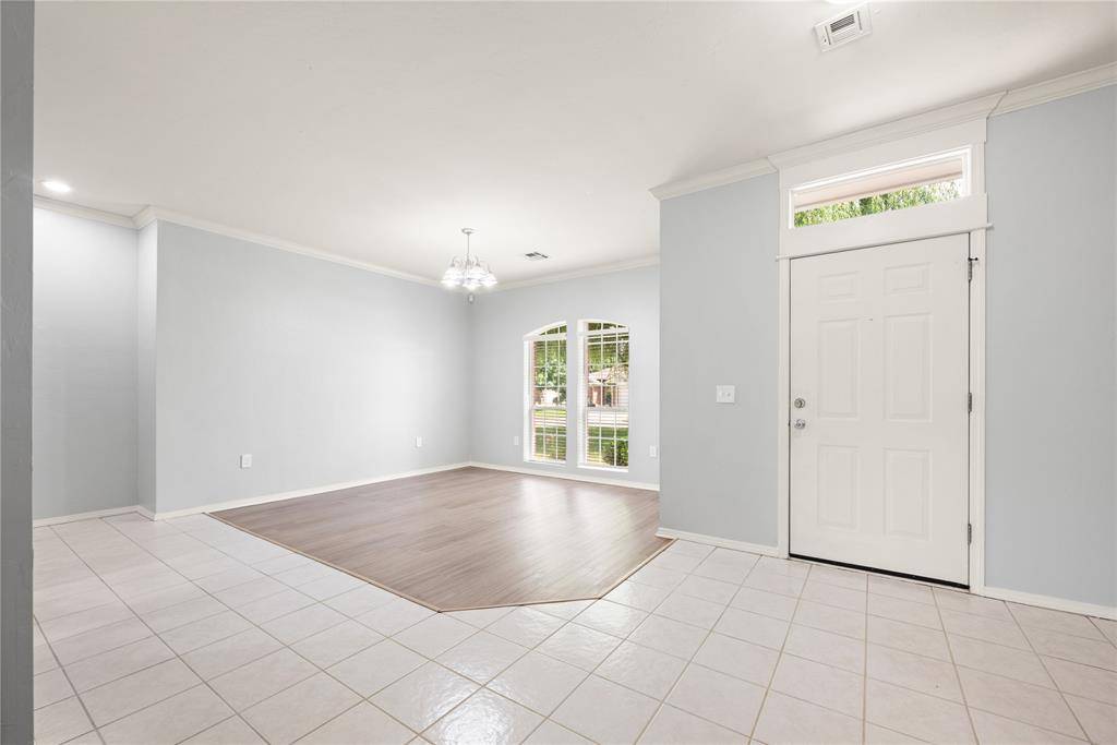 Edmond, OK 73012,544 NW 172nd PL