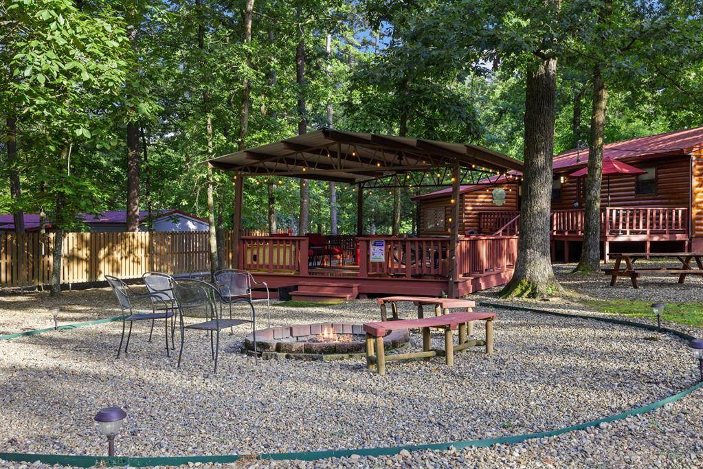 Broken Bow, OK 74728,17 Halibut Bay RD
