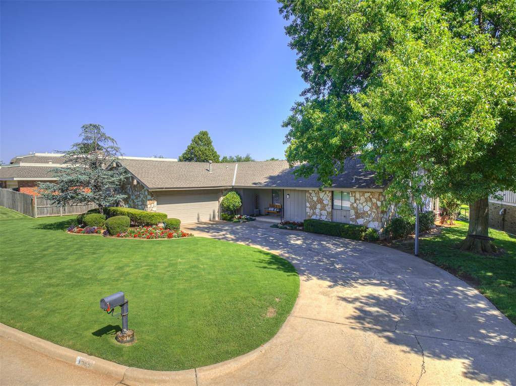 Oklahoma City, OK 73120,3305 Brookhollow RD