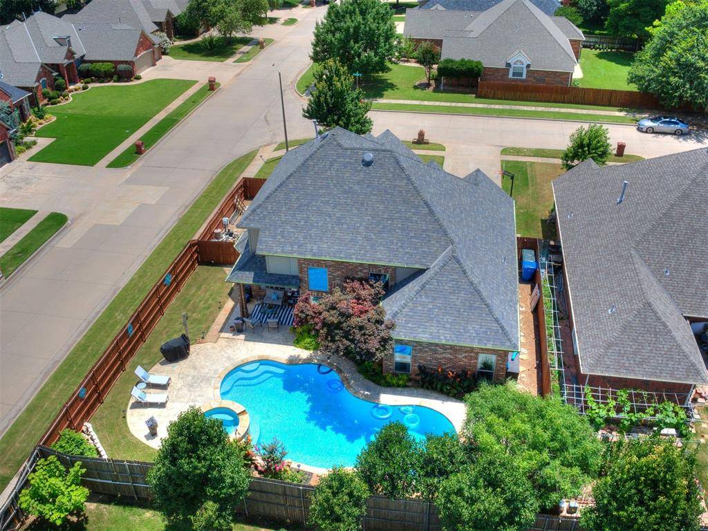 Norman, OK 73072,4001 Gloucester LN
