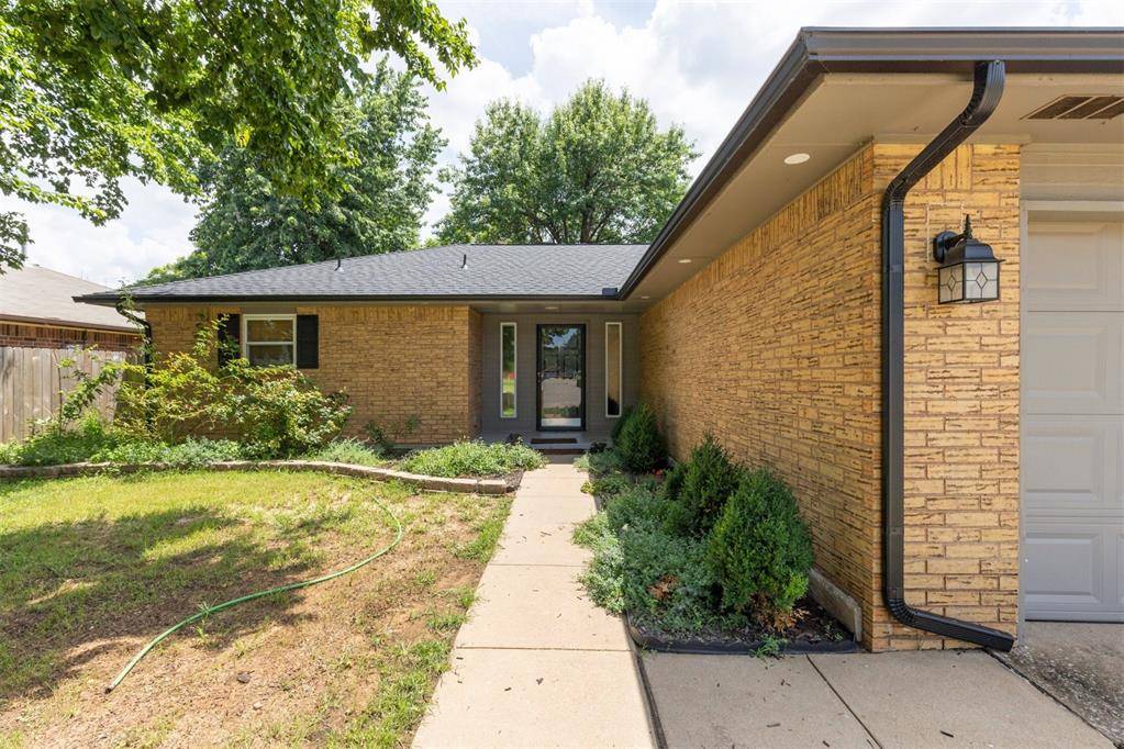 Yukon, OK 73099,10412 NW 37th ST