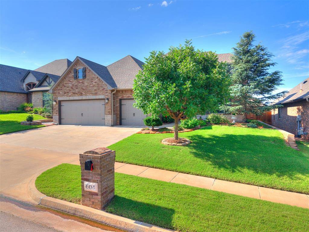 Edmond, OK 73012,604 NW 197th ST