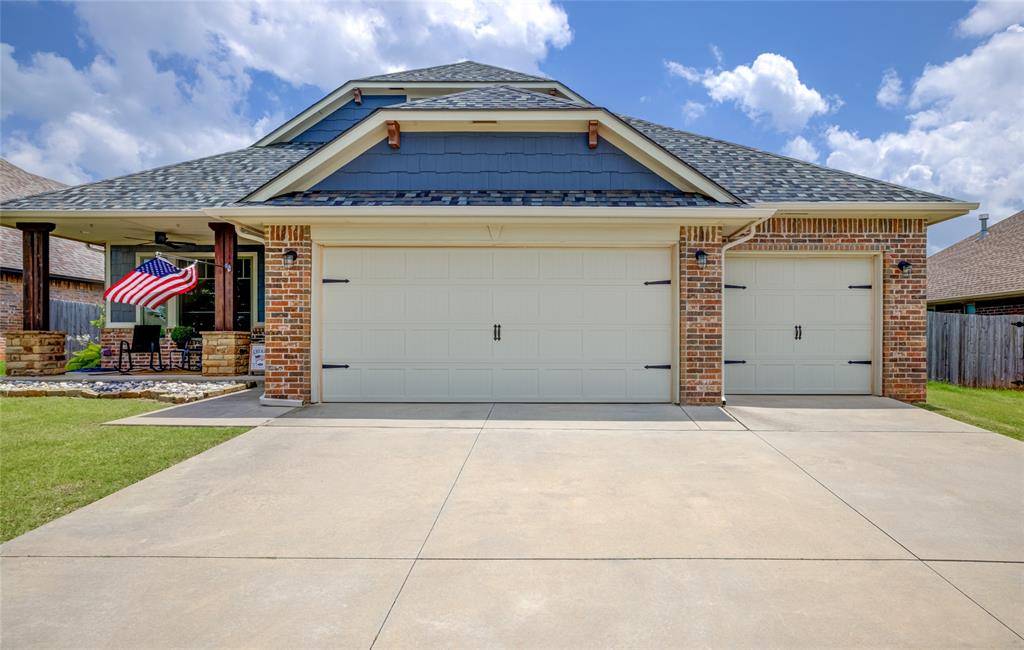 Moore, OK 73160,1420 Sonoma Lakes BLVD