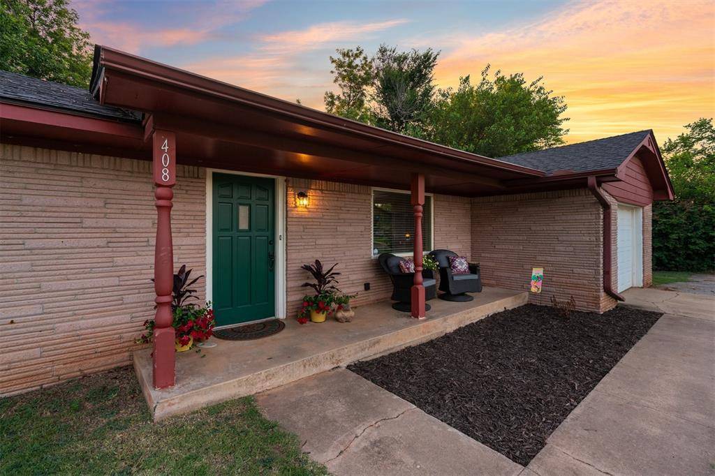 Verden, OK 73092,408 S West View ST