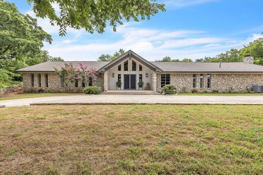 Edmond, OK 73013,1716 Deason DR