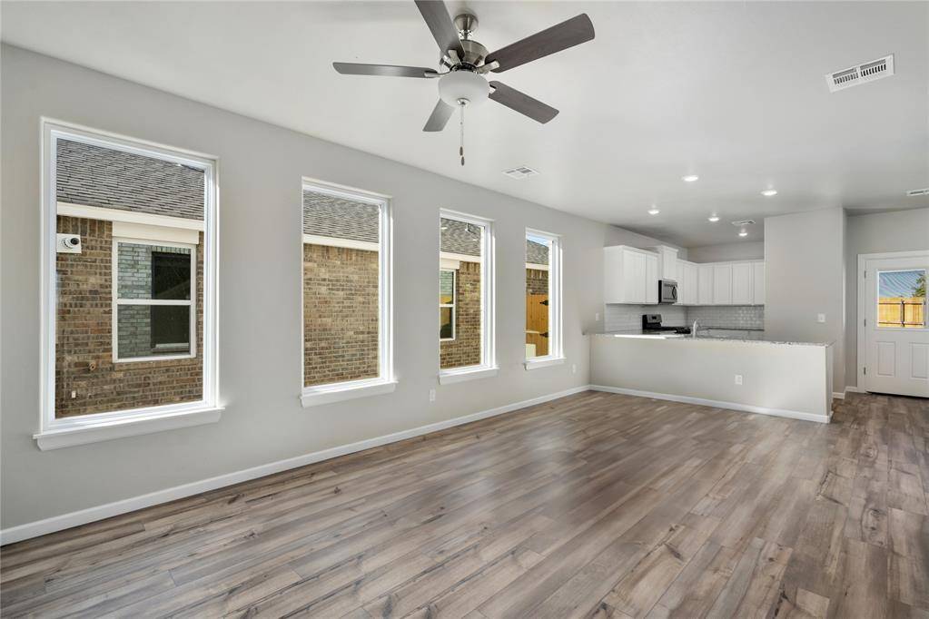 Yukon, OK 73099,12716 Torretta WAY
