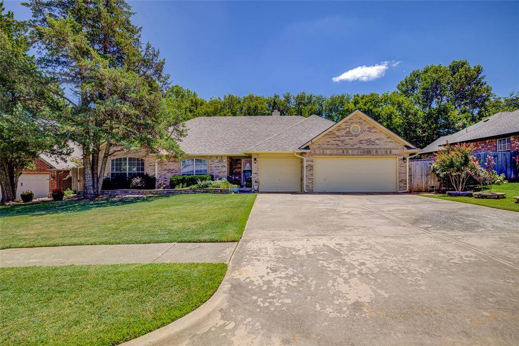 Norman, OK 73069,208 Ridgefield DR