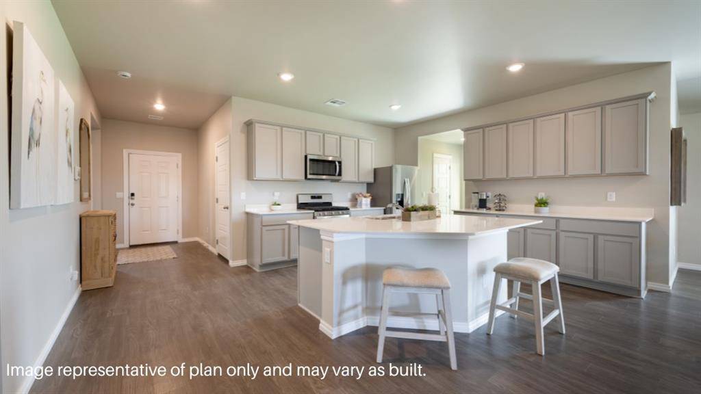 Yukon, OK 73099,9105 NW 149th ST