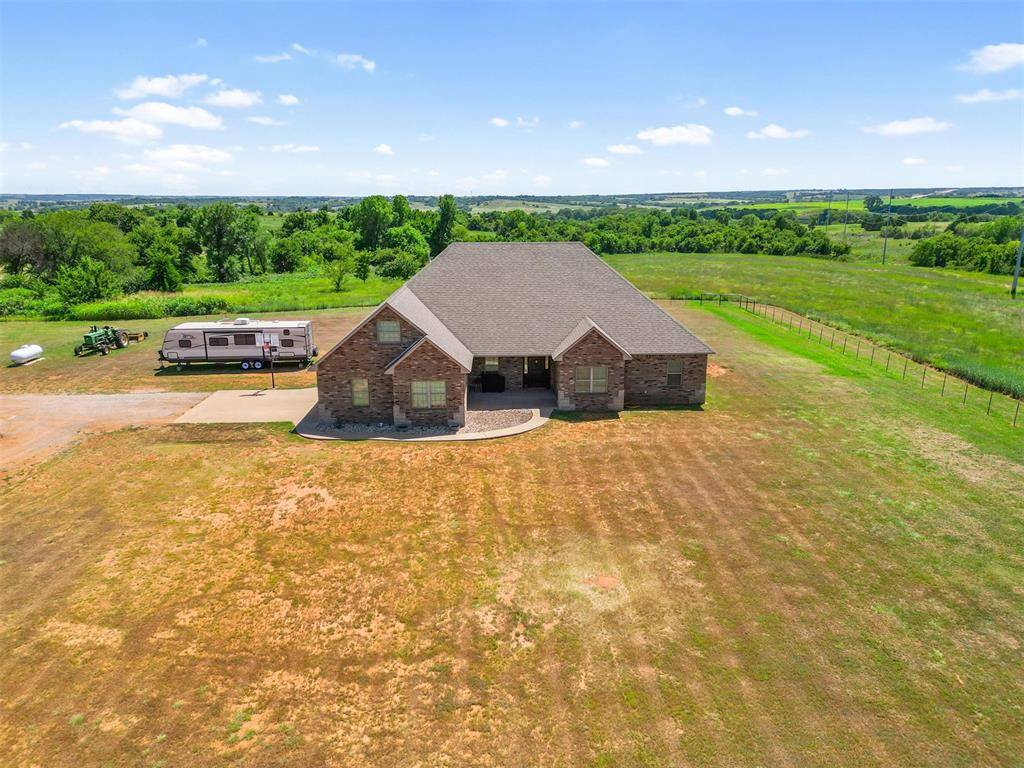 Ninnekah, OK 73067,551 W HWY 277