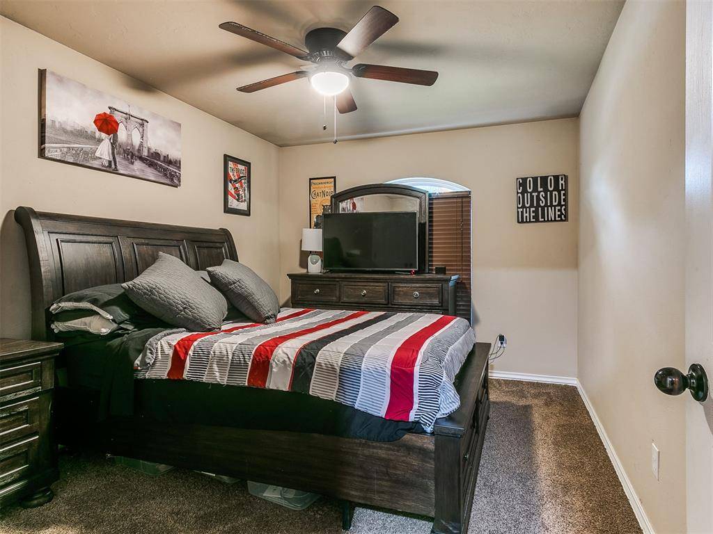 Moore, OK 73160,4244 Manhattan DR