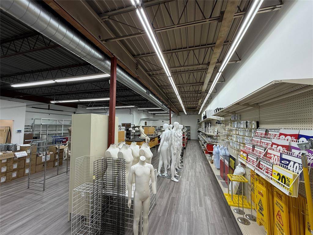 Oklahoma City, OK 73106,Address not disclosed