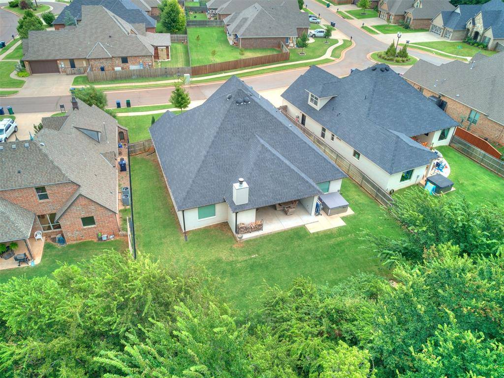 Yukon, OK 73099,14713 Rochefort LN