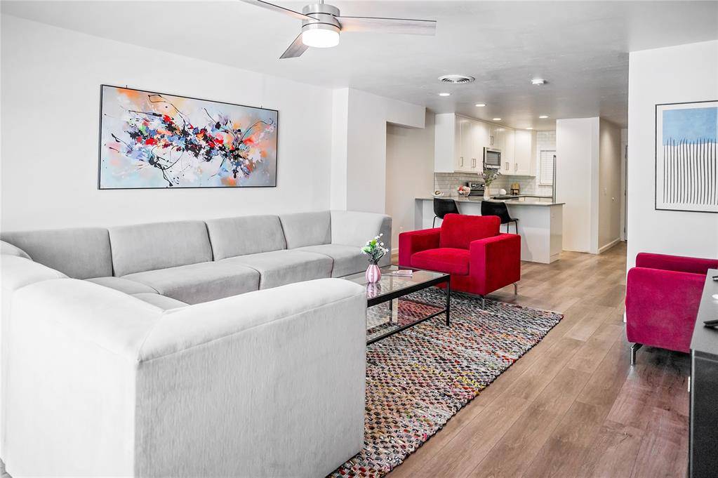 Nichols Hills, OK 73116,1110 Sherwood LN #202