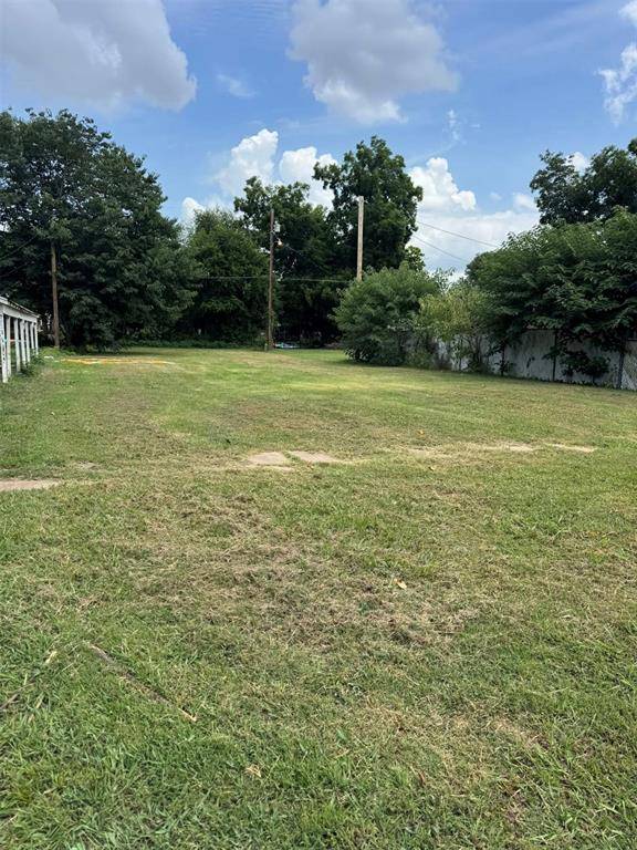 Pauls Valley, OK 73075,120 S Cherry ST