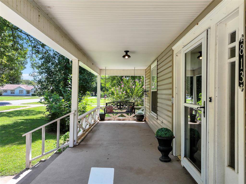 Pauls Valley, OK 73075,813 N Willow ST