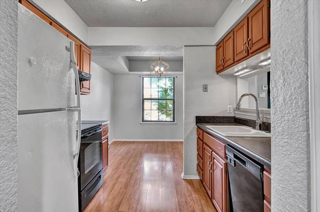 Oklahoma City, OK 73134,14403 N Pennsylvania AVE #5A