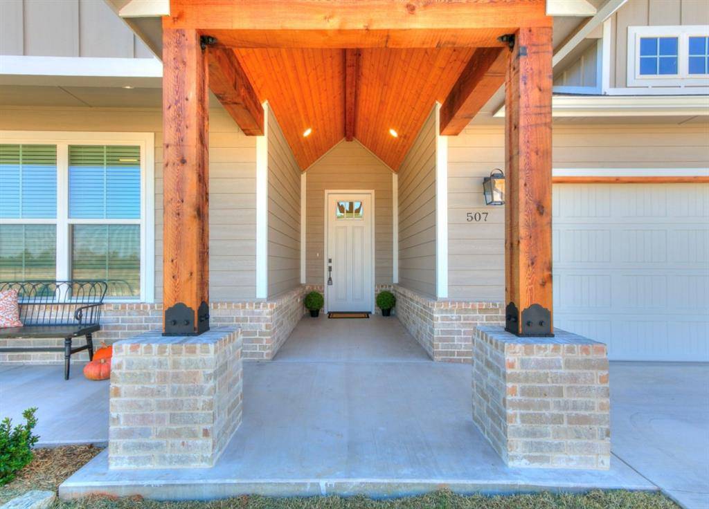 Shawnee, OK 74804,507 Blue Bird RD