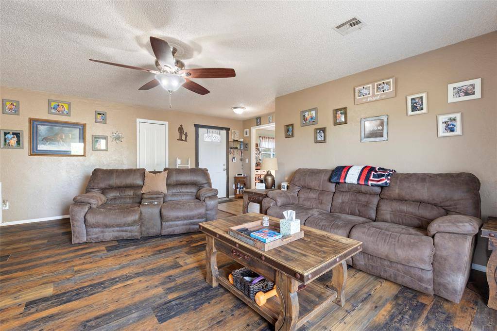Tryon, OK 74875,1415 N Oklahoma ST