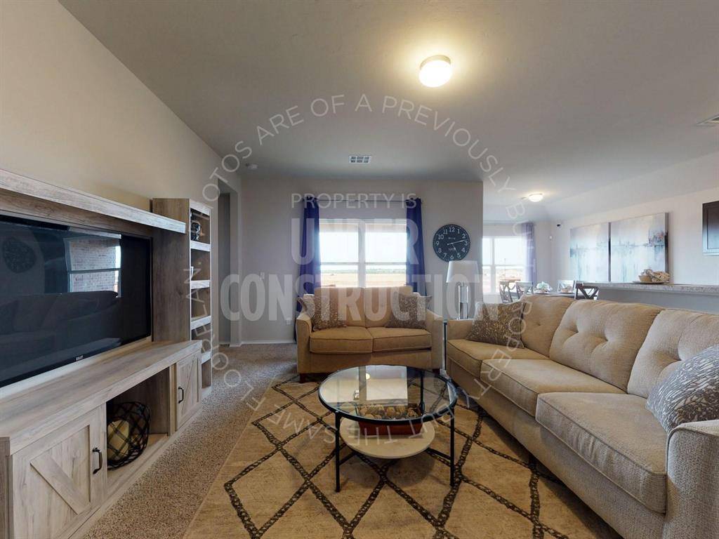 Mustang, OK 73064,10005 SW 39th ST