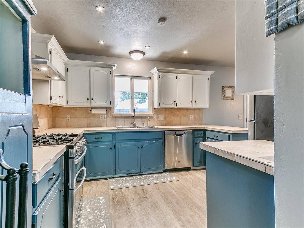 Yukon, OK 73099,1813 Bonnycastle LN