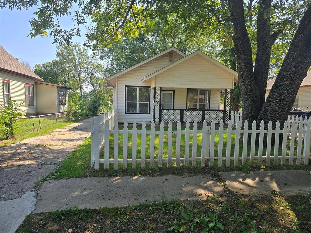 Shawnee, OK 74801,907 N Mckinley AVE