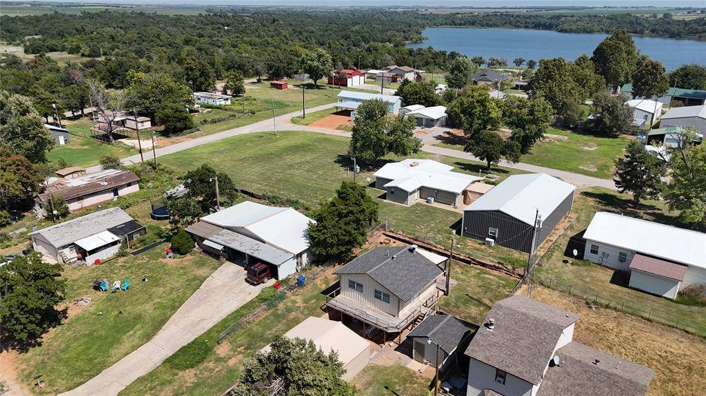 Fort Cobb, OK 73038,211 S Marilyn ST