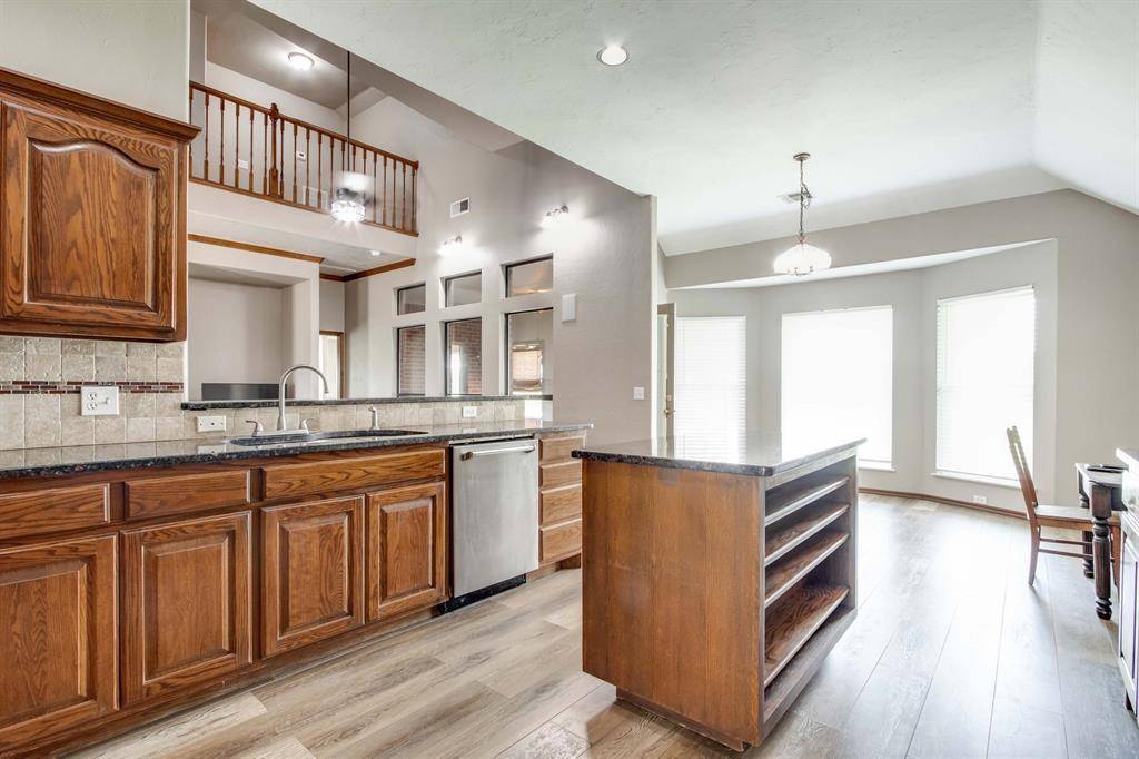 Piedmont, OK 73078,8955 Falcon DR