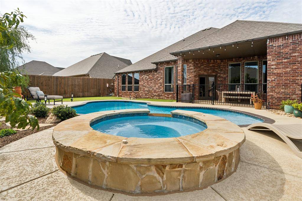 Oklahoma City, OK 73142,14612 Doulton CIR