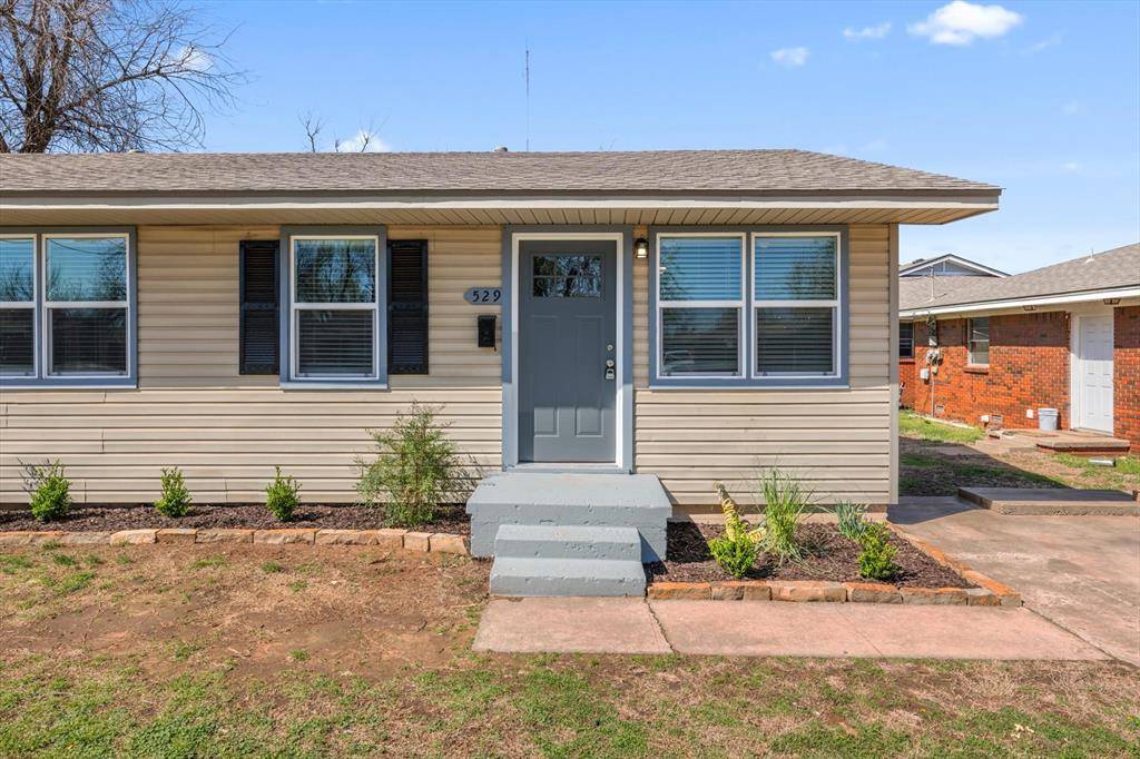 Edmond, OK 73034,529 N Baumann AVE