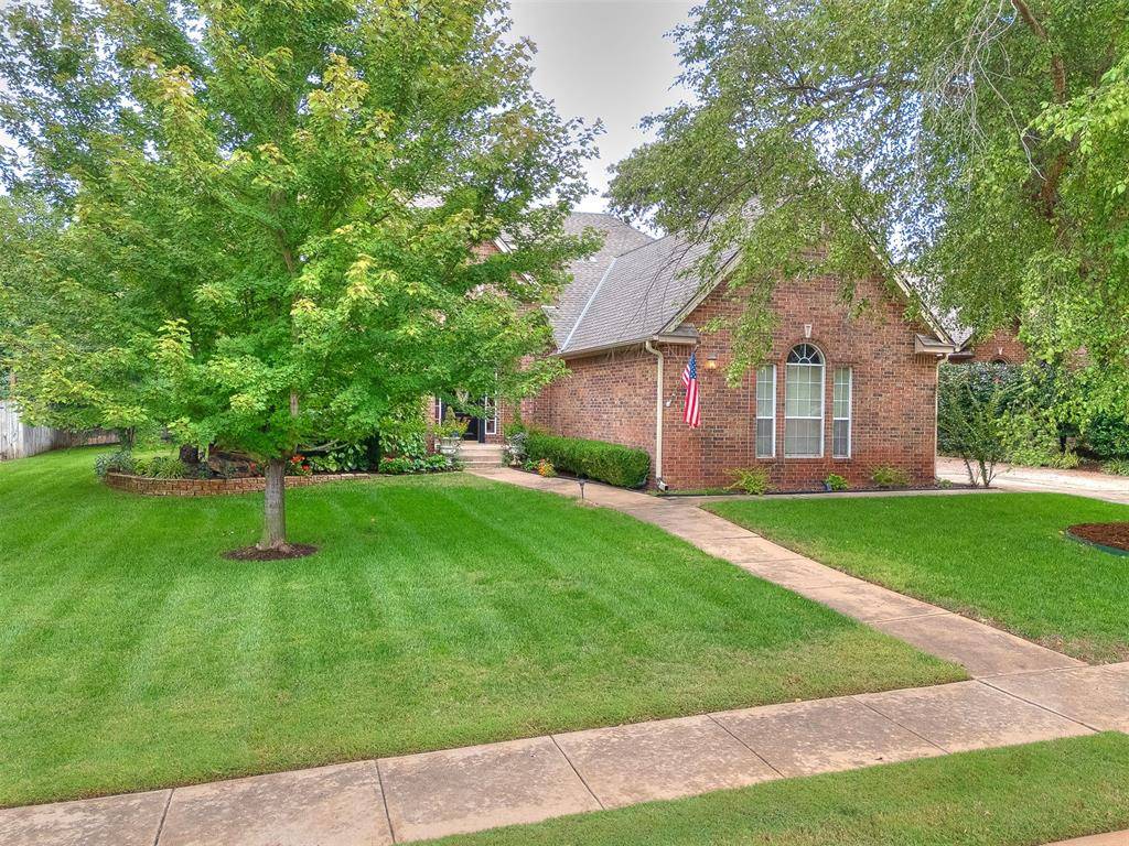 Edmond, OK 73034,713 Timberdale DR