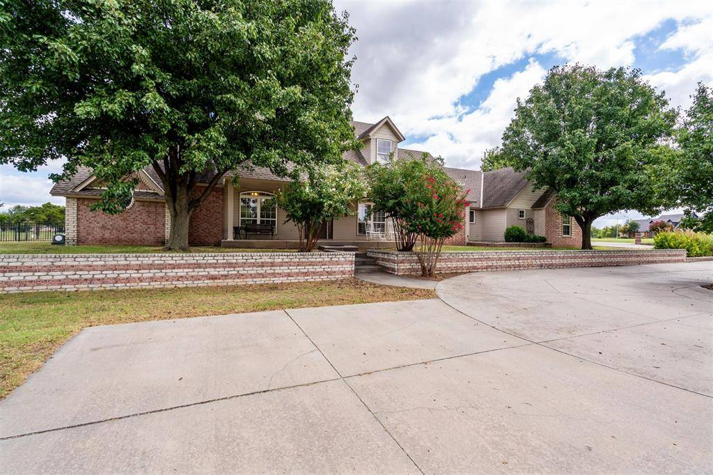 Oklahoma City, OK 73170,725 Pleasant DR