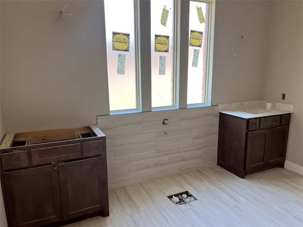 Norman, OK 73072,2808 Astor DR