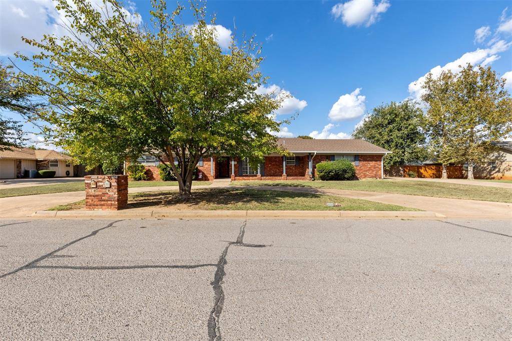 Altus, OK 73521,1109 N Ranch Road N RD