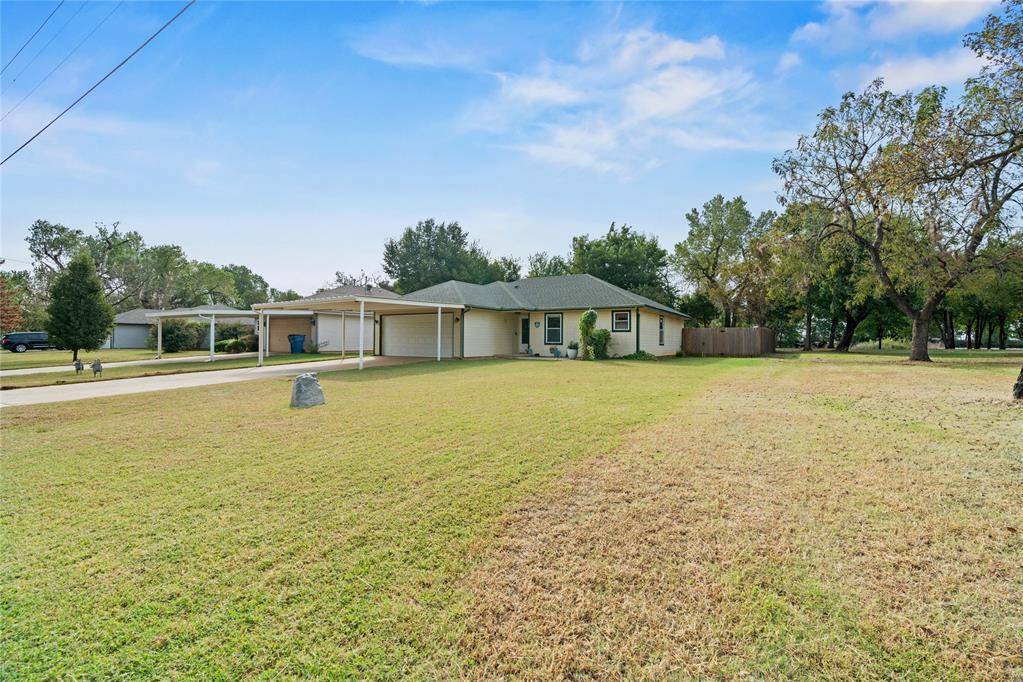 Mustang, OK 73064,138 E Carson LN