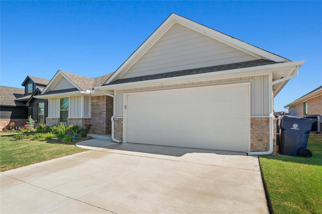 Yukon, OK 73099,12404 Elba DR