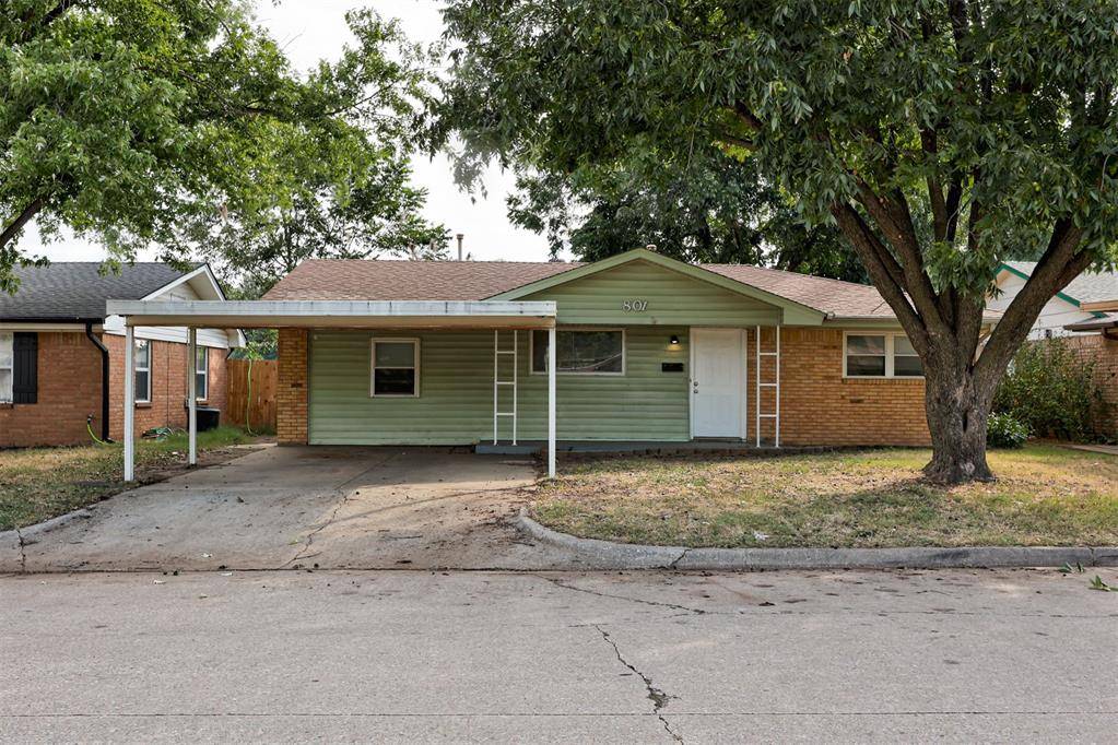 Yukon, OK 73099,801 Spruce DR