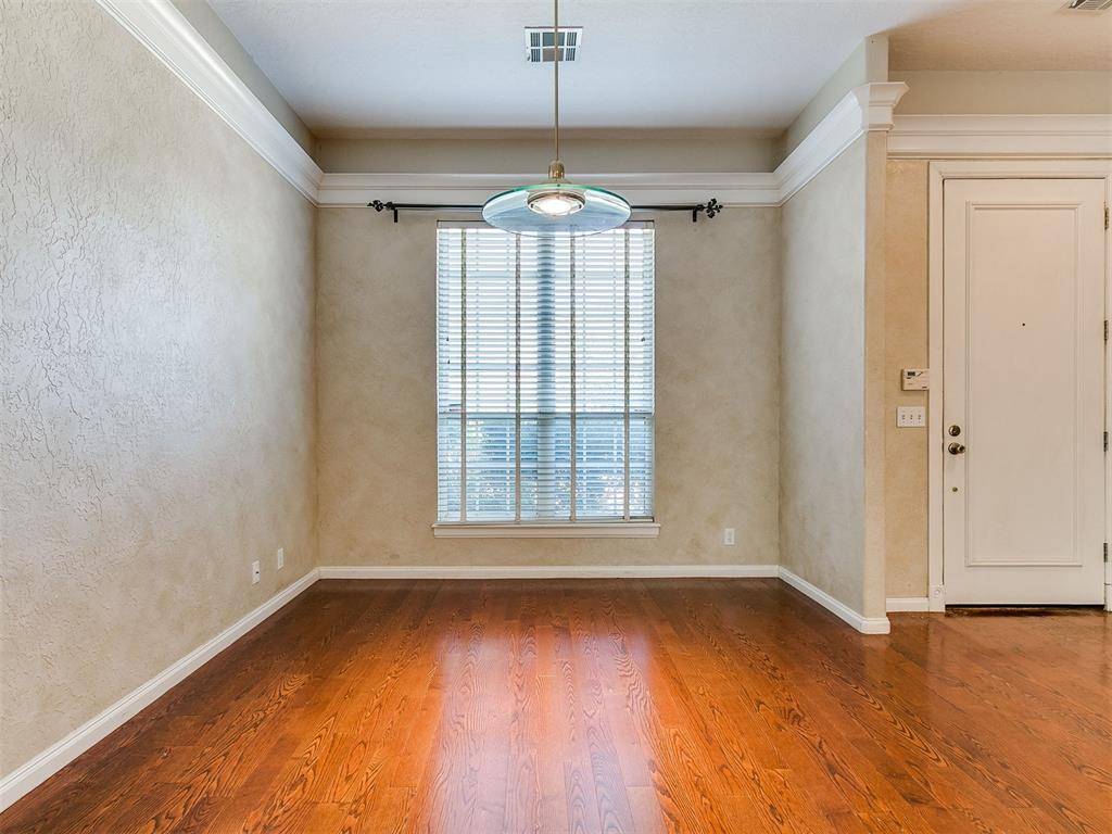 Norman, OK 73072,4000 Harrogate DR