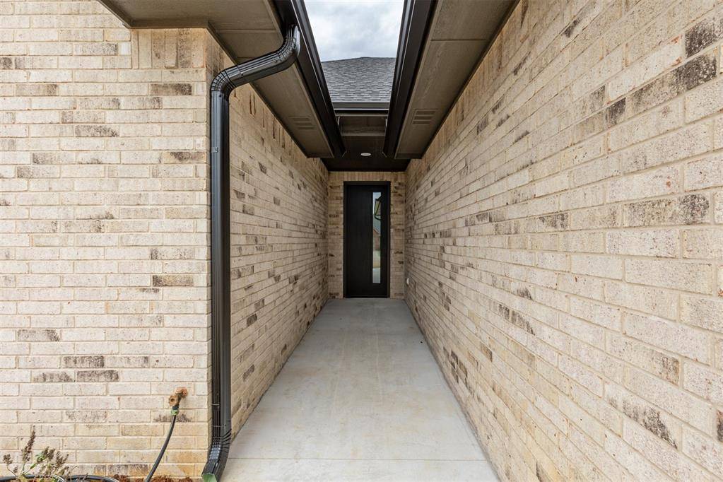 Shawnee, OK 74804,1101 Morning Side CT